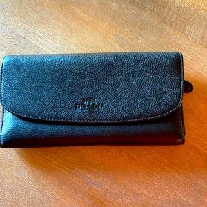 Coach tri-fold wallet